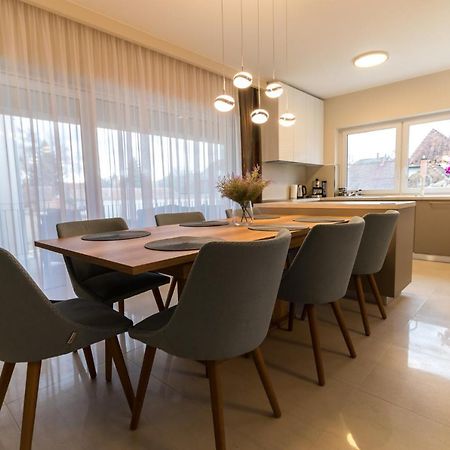 Thermal Lux Weninger Apartman Kiskunhalas Exteriör bild